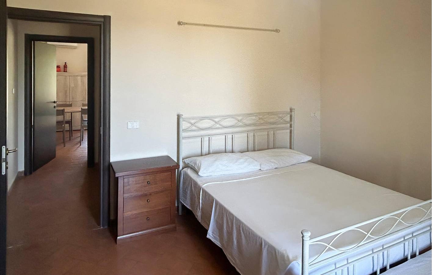Geheel vakantieappartement, Luxe Appartement met AC, Zwembad, Parkeerplaats, Tuin & Keuken in Castiglion Fiorentino, Provincie Arezzo