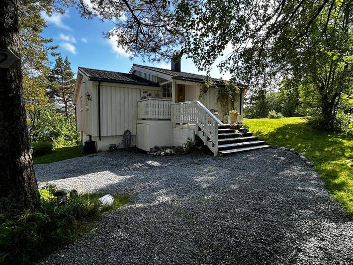Ferienhaus für 8 Personen, mit Garten und Ausblick - 1