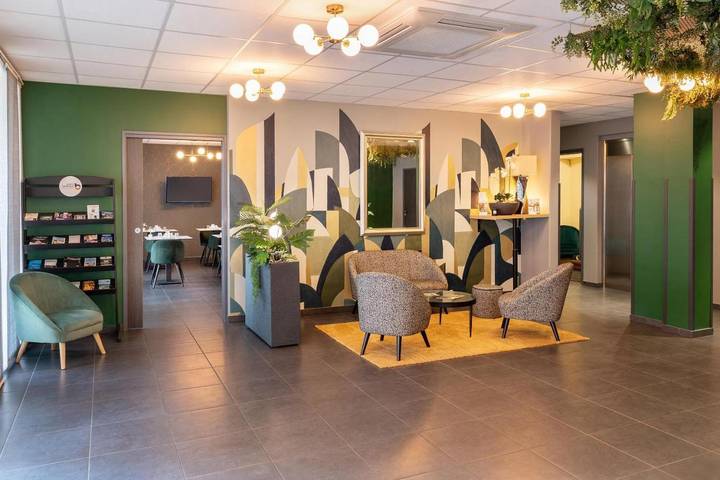 Hôtel pour 4 personnes, avec terrasse