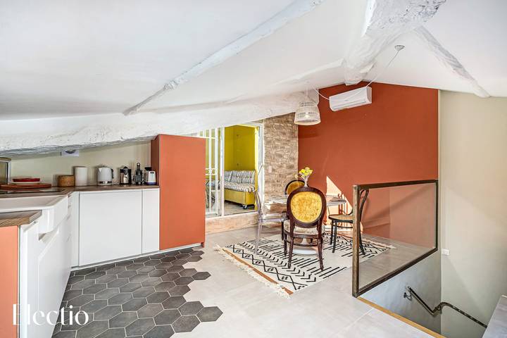 Location de vacances pour 2 personnes, avec terrasse, adapté aux familles à Lourmarin - 4