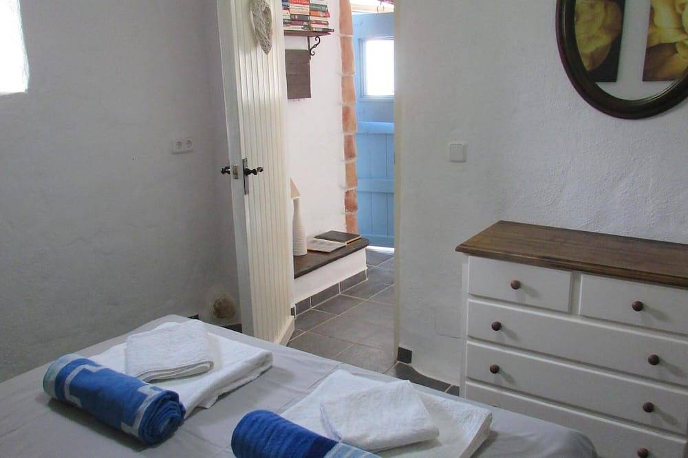 Rural Cottage near Huercal Overa, Almeria with stunning private pool in Huércal-Overa, Almería Province