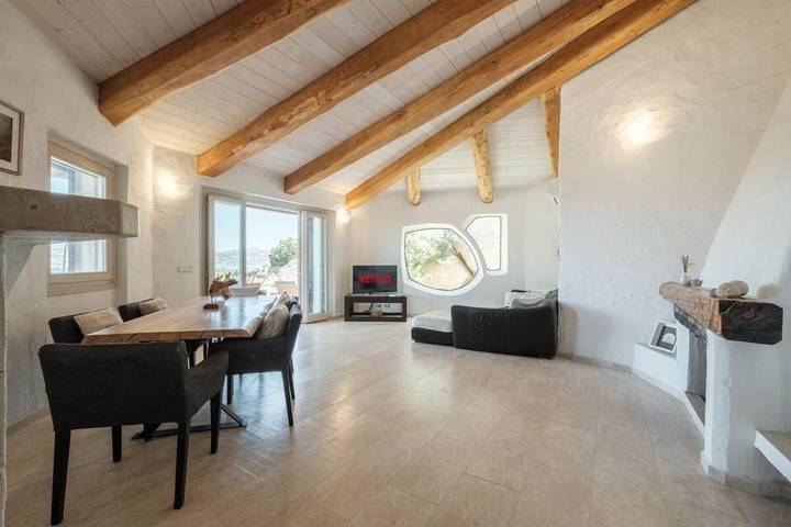 Villa voor 15 personen, with tuin and terras as well as uitzicht in La Maddalena