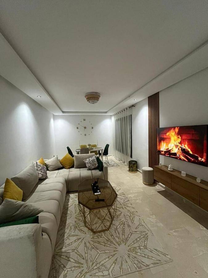 Gîte pour 5 personnes, avec vue ainsi que piscine et terrasse, animaux acceptés dans Mansouria - 2