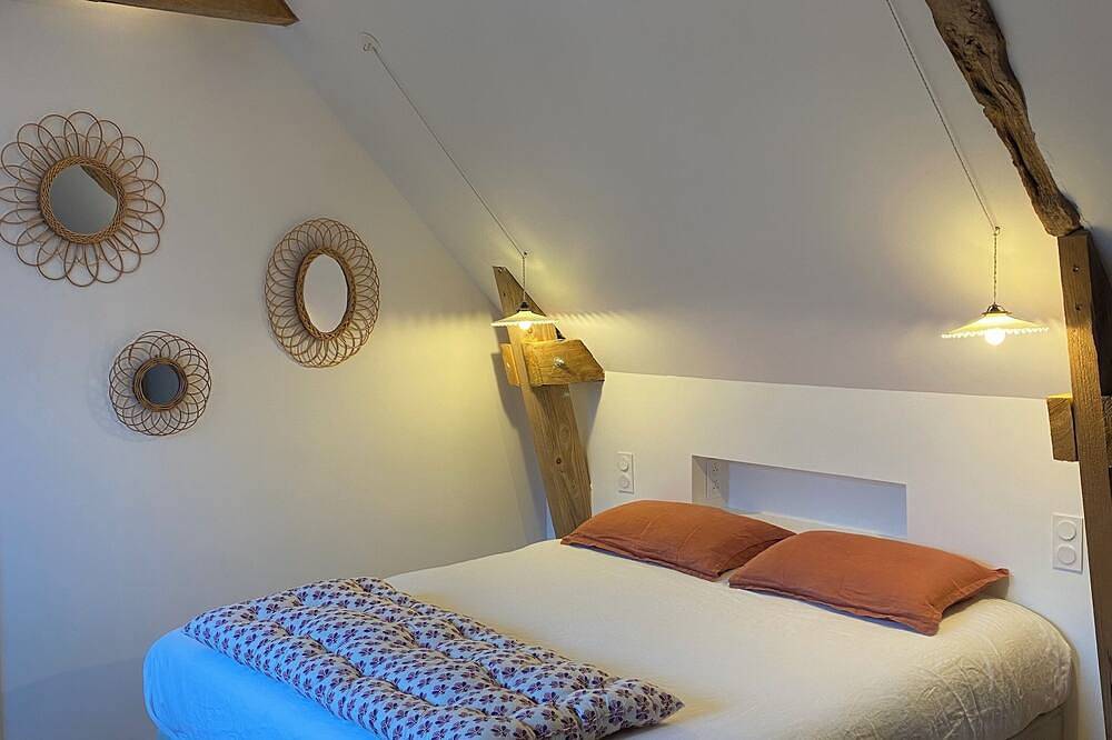 Le Logis de la Lettre - Guest house with outdoor swimming pool in Tinténiac, Saint-Malo region