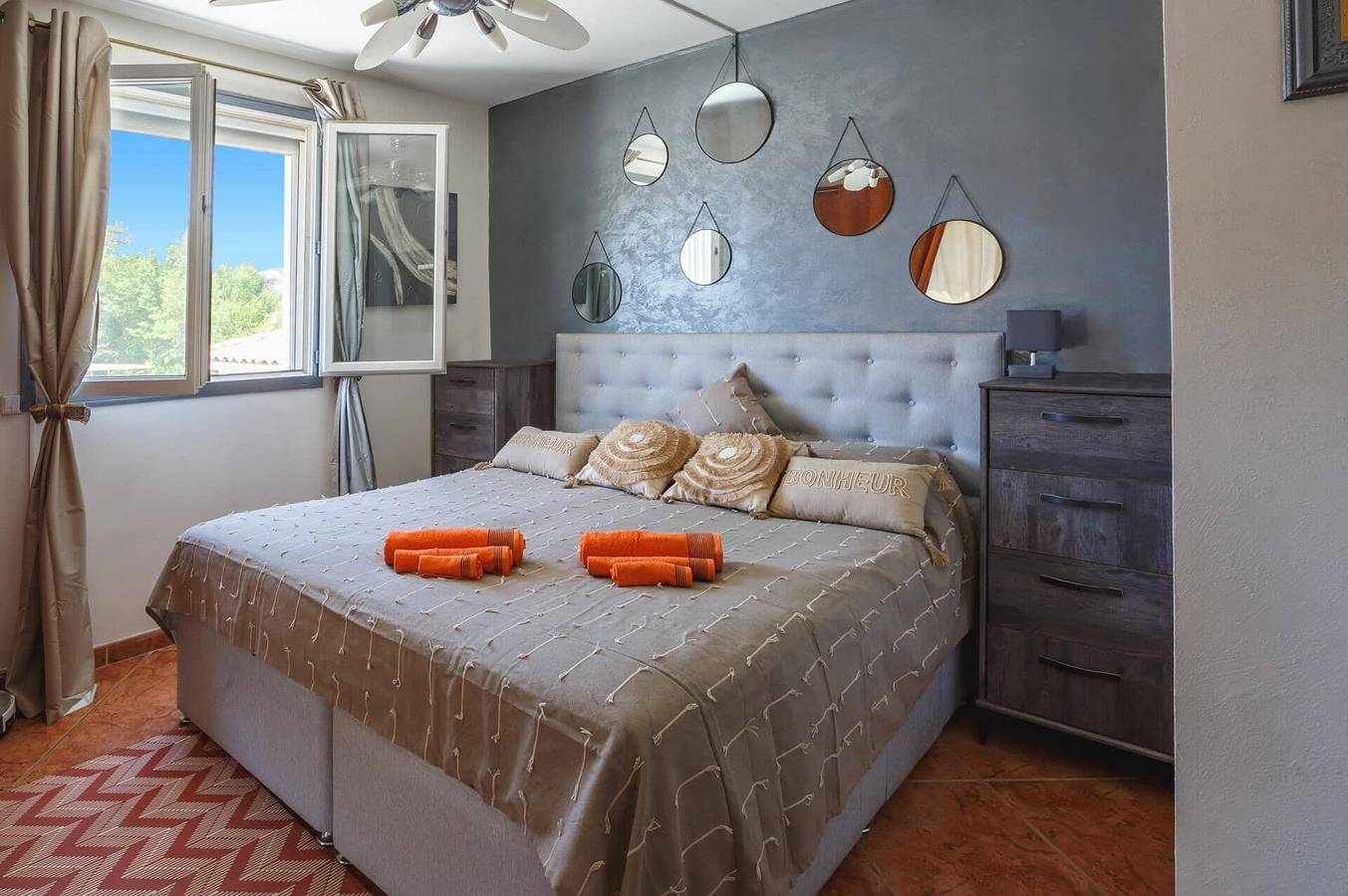 Villa pour 8 personnes avec jardin in Plaissan, Région de Lodève