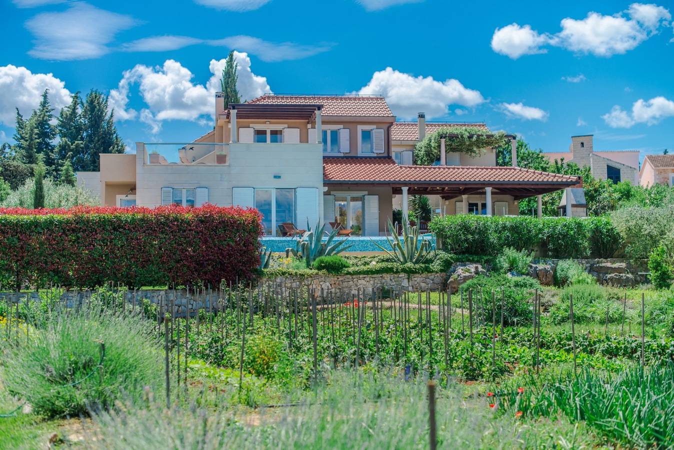 Luxury Seafront Villa Mediterranean with Pool in Mirca, Supetar