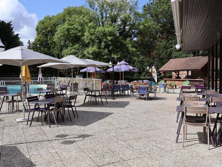 Hôtel pour 3 personnes, avec piscine et jardin