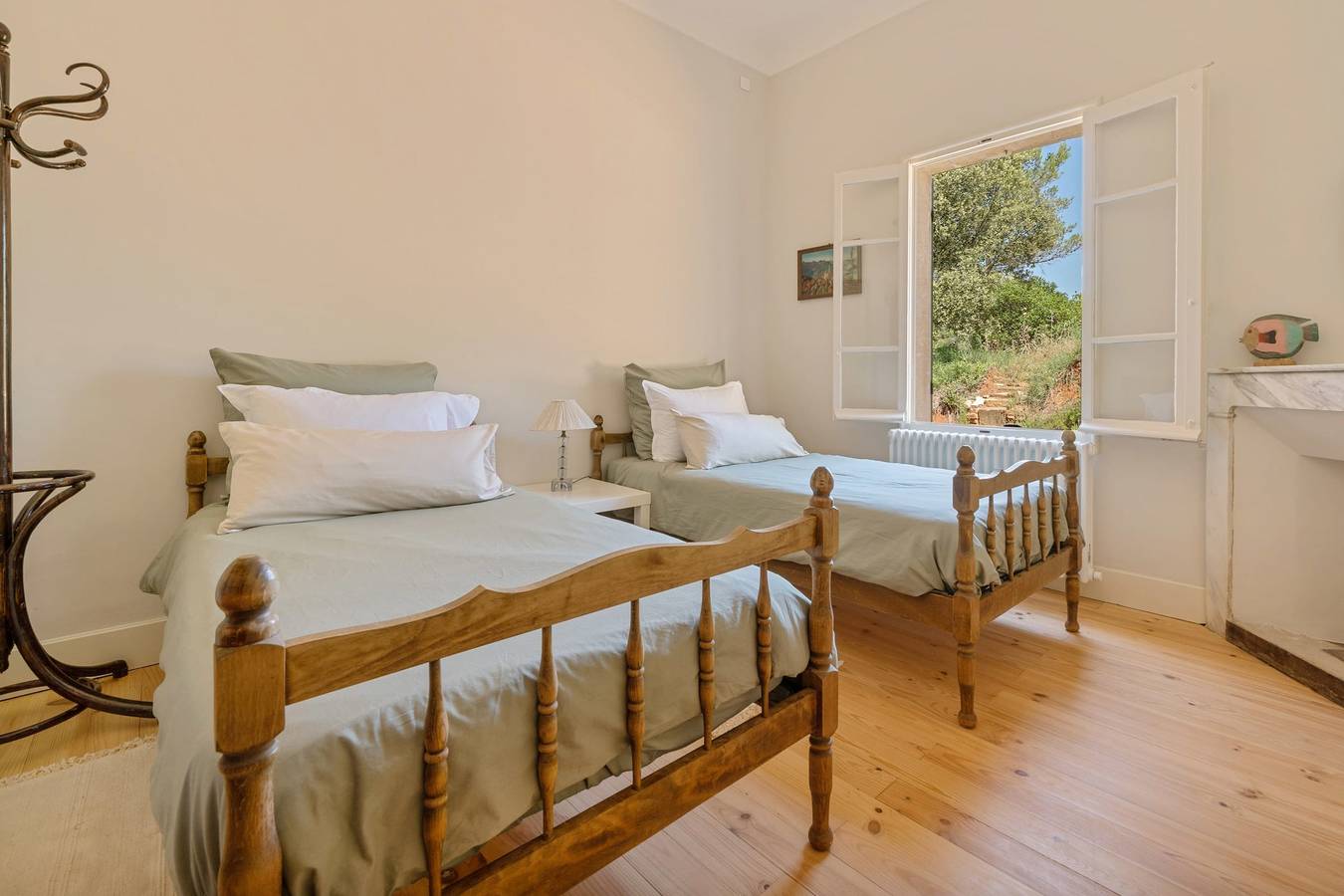 For Me Formidable in Rosellón, Parque natural regional del Luberon