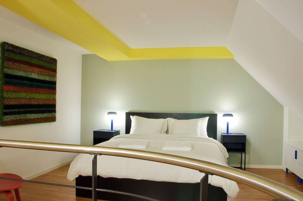 Entire apartment, Reliving - Vibrant Duplex in City Center in Lucerne, Lake Lucerne