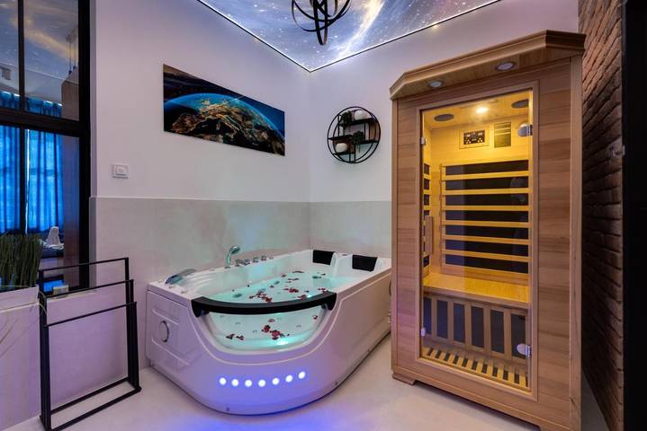 Apartament wakacyjny dla 2 osób, z Jacuzzi i Sauna w Bielsko-Biała