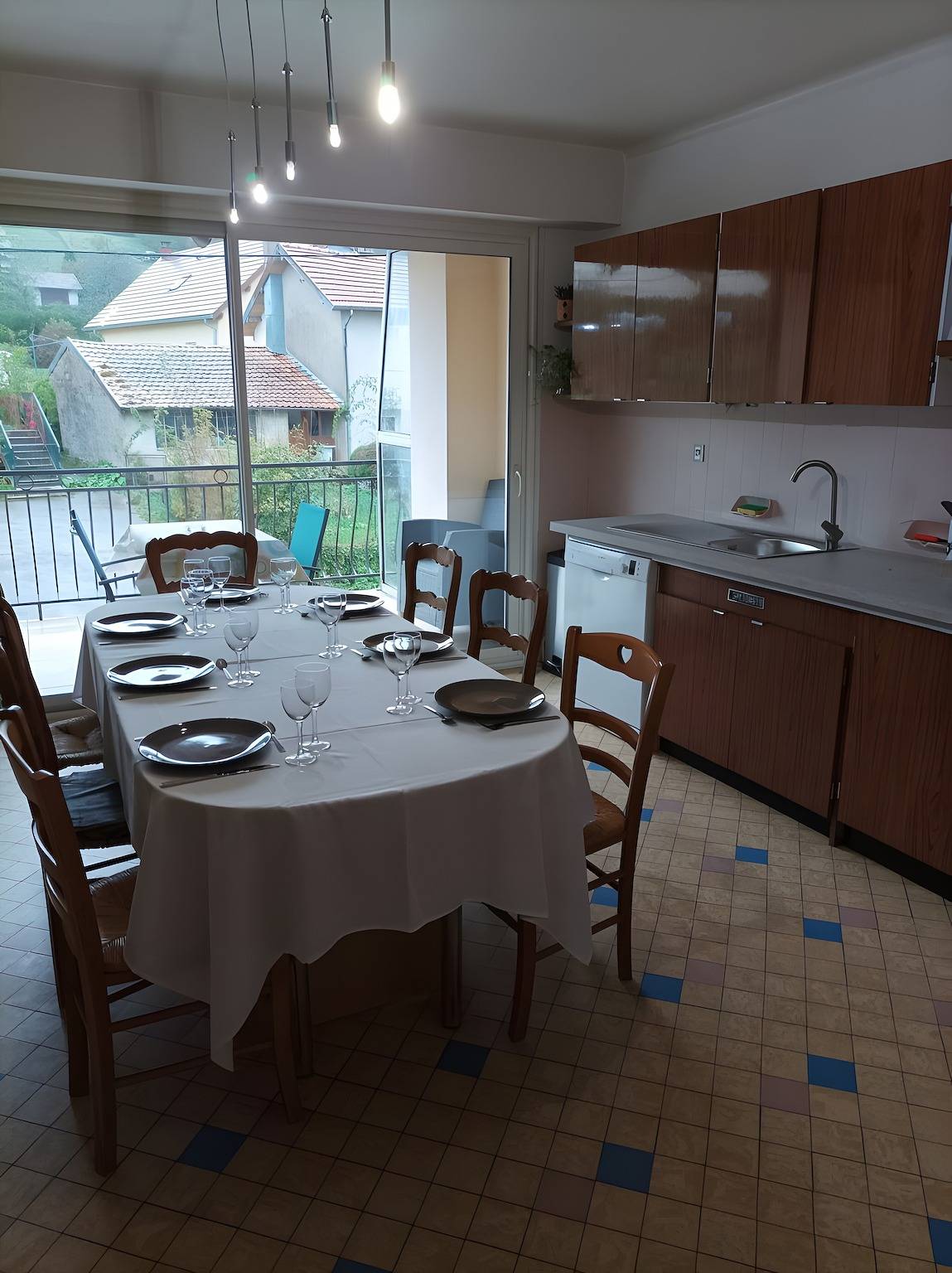 Ganze Wohnung, Apartment 'Détente' mit Balkon und Wlan in Chamole, Französischer Jura