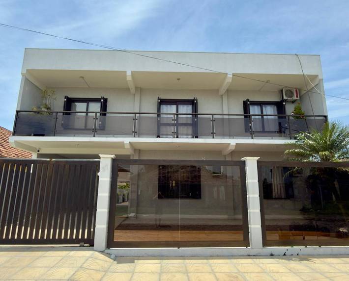 Pousadas para 4 pessoas, com jardim em Imbé