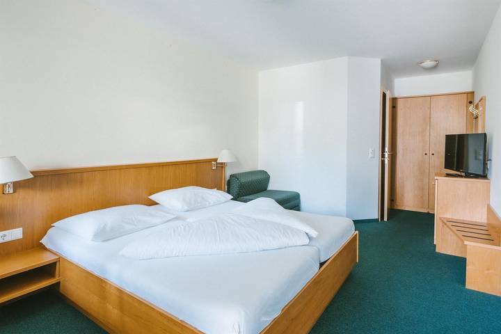 Hotel für 2 Personen, mit Terrasse, mit Haustier am Neusiedler See - 4