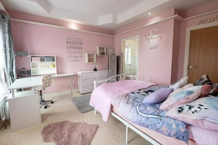 Impressive spacious family home with 4 bedrooms in County Donegal