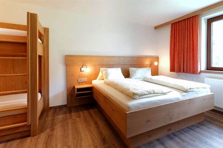 Ferienwohnung für 6 Personen, mit Garten und Balkon, kinderfreundlich in Saalbach-Hinterglemm - 4