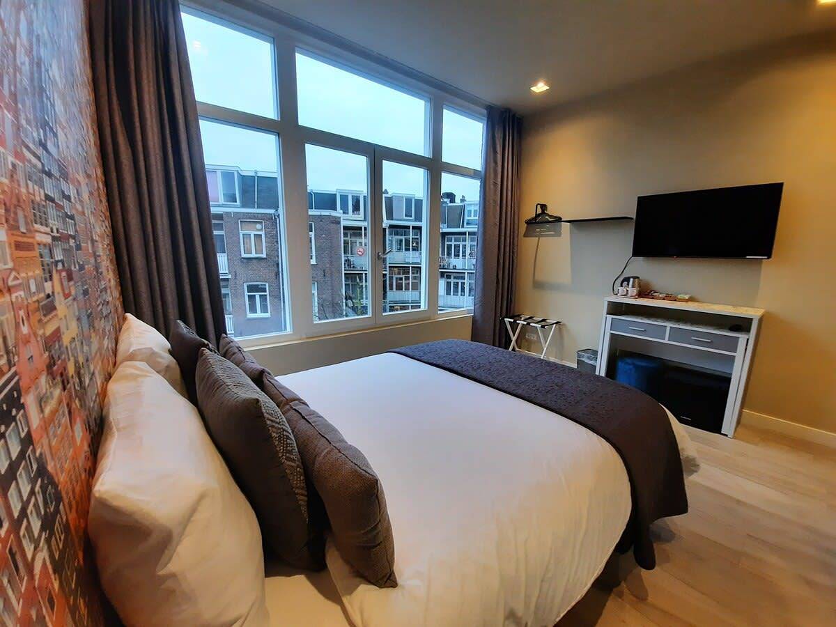 Apartamento entero, Roomwest Double with ensuite bathroom in Amsterdam Oud-West, Costa Holandesa