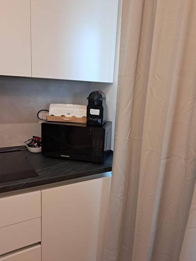 - Numberz - Rooms Apartments and Suites with Wi-Fi and Ac in Latina, Agro Pontino