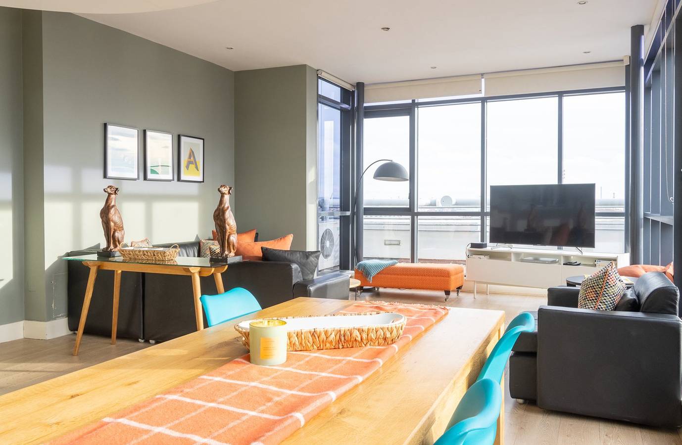 Ganze Wohnung, Ferienwohnung für 6 Personen mit Terrasse in Dublin, County Dublin
