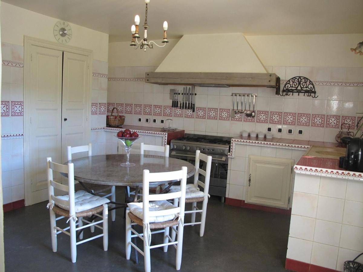 Villa in Tresques, Nimes und Umgebung