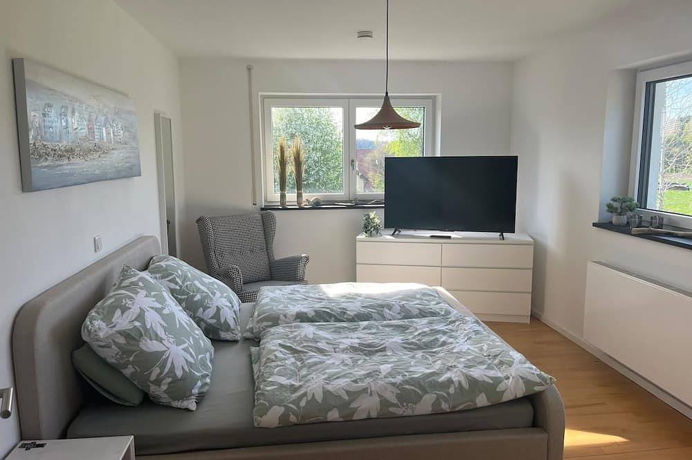 Ganze Wohnung, Apartment mit zwei Doppelzimmern in Altdorf bei Nürnberg, Frankenalb