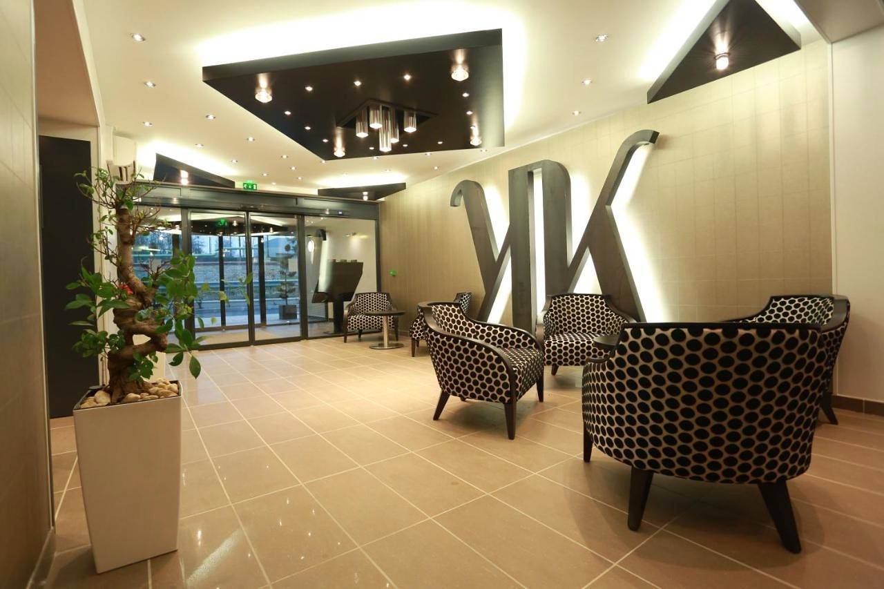 Le Konine - Hotel & Bar & Restaurant in Montceau-les-Mines, Région de Chalon-sur-Saône