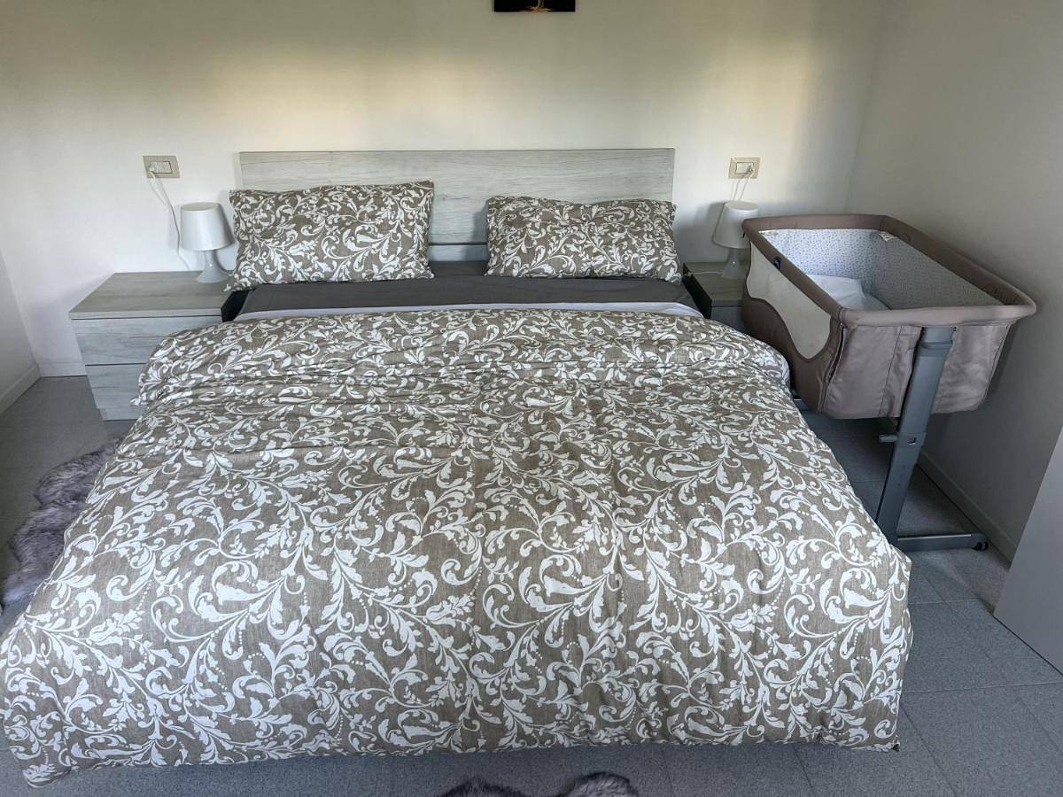 Appartement entier, One-Bedroom Apartment in Fornoue, Apennin Parmensan