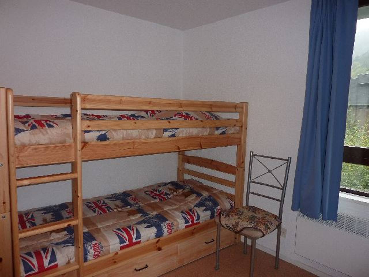 Entire studio, Cozy studio in Mont-Dore, near center with parking in Mont-Dore, Volcans d'Auvergne Regional Nature Park