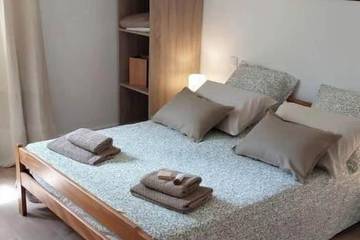 Appartement De Vacances pour 6 Personnes dans Vaison-la-Romaine, Parc naturel régional du Mont-Ventoux, Photo 3