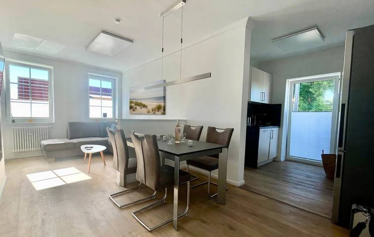 Ferienwohnung für 4 Personen, mit Balkon und Seeblick in Altefähr - 3
