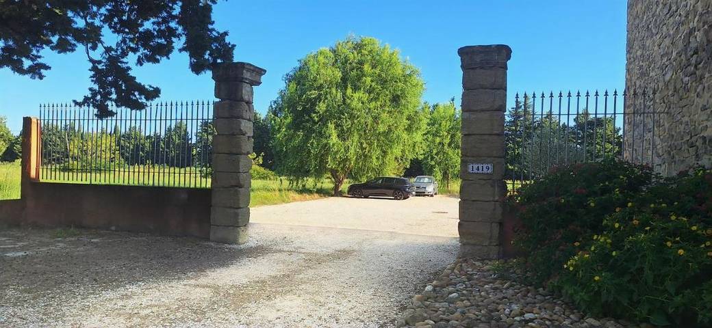 Location de vacances pour 2 personnes, avec piscine ainsi que jardin et vue à Monteux - 4