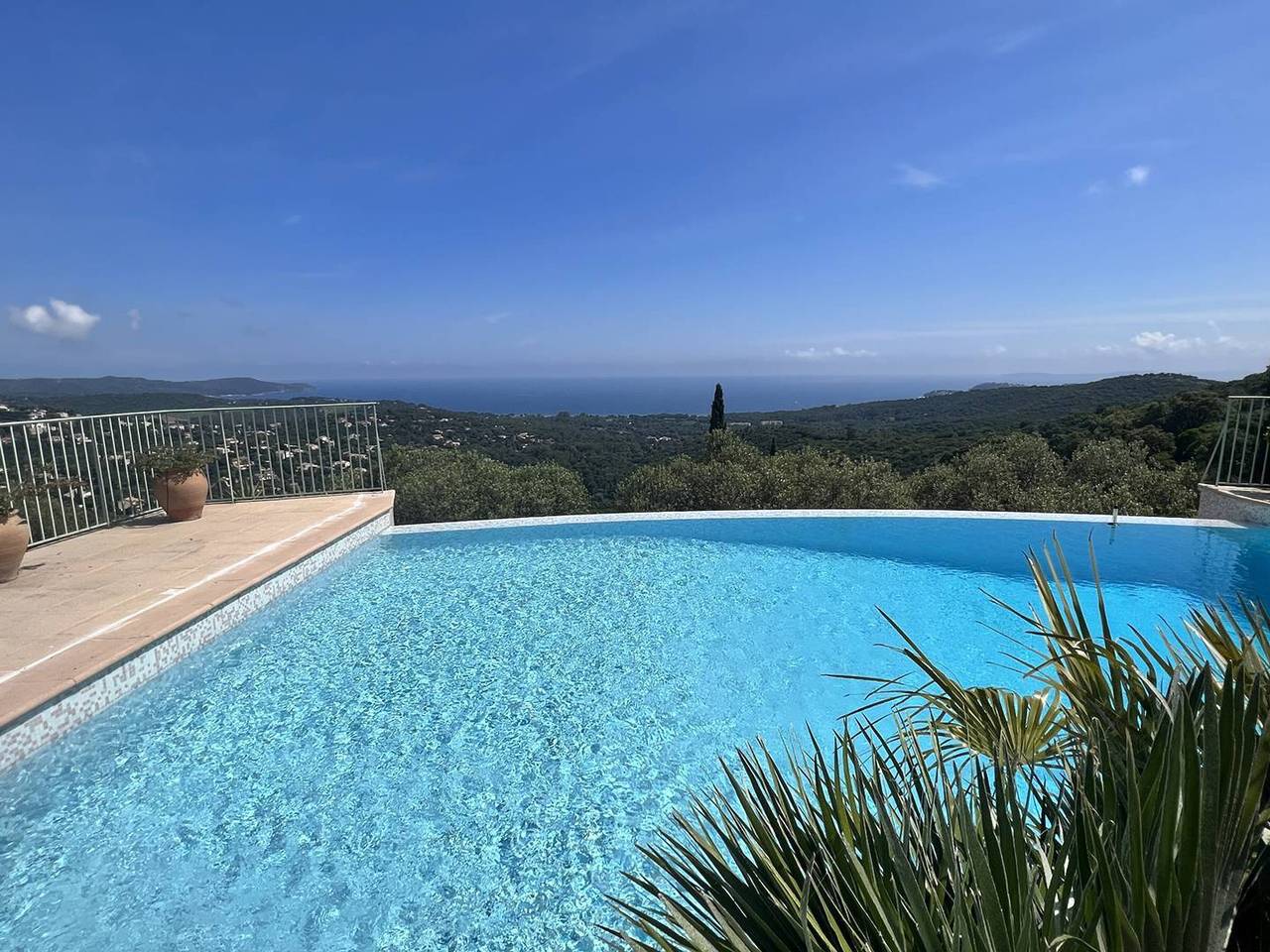 Charmante Villa mit privatem Pool, Klimaanlage, Bbq, absolute Ruhe in La Croix-Valmer, Parc national Port-Cros