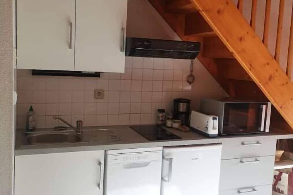 Entire apartment, Chalet au Pied du Pic du mid sur le Lac de Payolle in Payolle, Campan