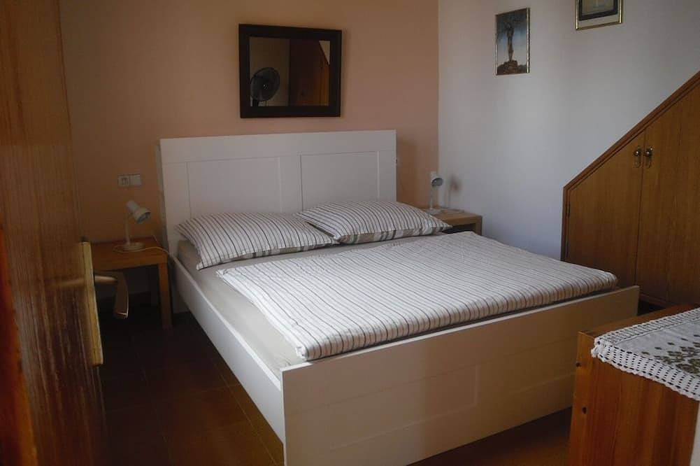 Entire apartment, Apartment in Cala Santanyi near the beach with air conditioning, Wi-Fi in Cala Santanyí, Santanyí