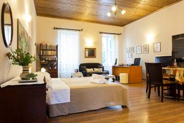 Apartment for 3 People in Acropolis, Athens Centre, Photo 1
