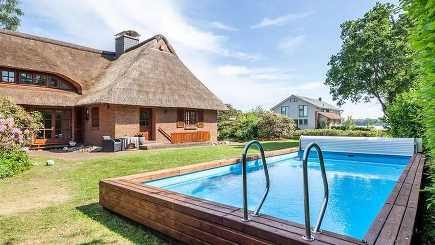 Ferienhaus für 8 Personen, mit Pool und Garten - 1