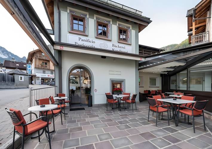Hel lägenhet, Apartment 'Mupan Genziana Monolokal' with Mountain View, Balcony and Wi-Fi in San Vigilio di Marebbe, Enneberg