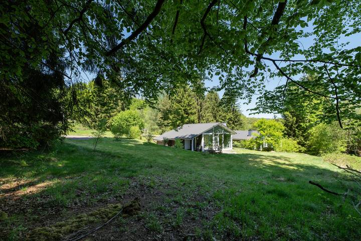 Ferienhaus für 5 Personen, mit Pool und Garten sowie Ausblick und Sauna, kinderfreundlich in Thüringen
