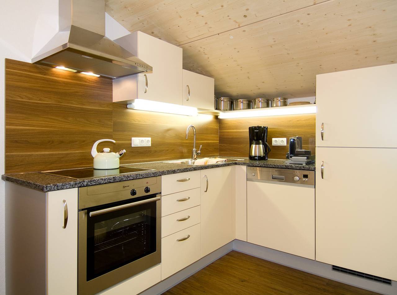 Geheel vakantieappartement, Vakantieappartement voor 4 personen met terras in Lechtal Alps, Lermoos