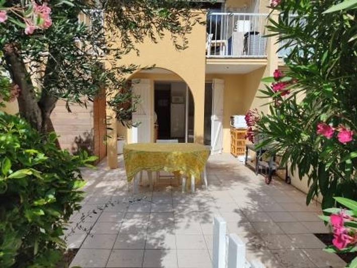 Chalet pour 4 personnes, avec piscine et terrasse à Gruissan