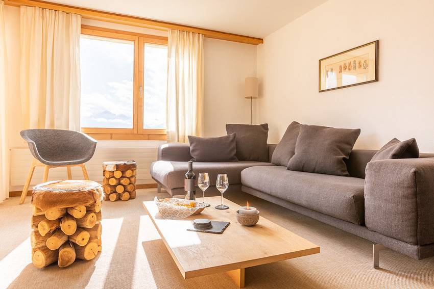 Entire holiday apartment, Casa Culeischen - 4.5 room apartment in Falera, Flims Laax Falera