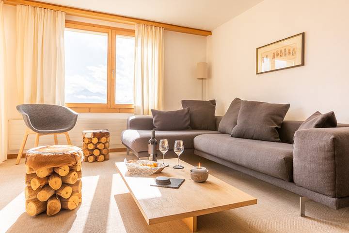 Ganze Ferienwohnung, Casa Culeischen - 4.5 Zimmerwohnung in Falera, Flims Laax Falera