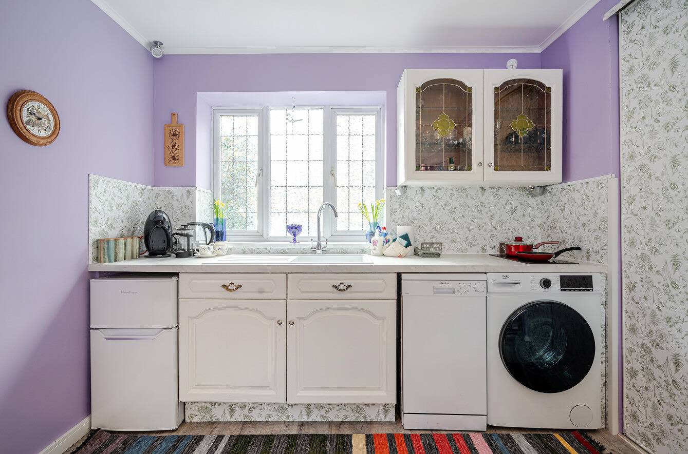 Colourful and Cosy Guest Studio in Great Bookham - Pass the Keys in Surrey
