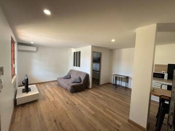 Gîte pour 5 personnes, avec vue et jardin à Le Soler