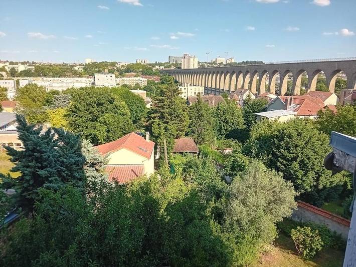 Gîte pour 8 personnes, avec vue et terrasse, animaux acceptés à Arcueil - 4