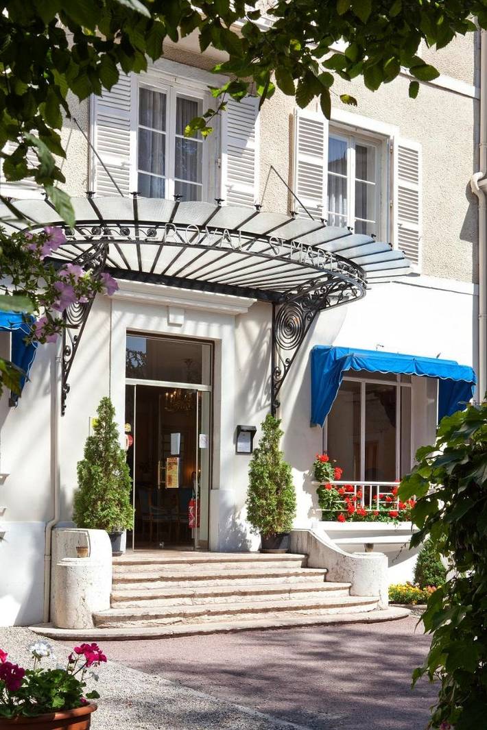 Hôtel pour 4 personnes, avec terrasse et jardin, animaux acceptés à Chamalières - 4