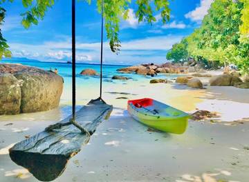 Station pour 3 personnes, avec vue ainsi que terrasse et jardin dans Ile Koh Lipe