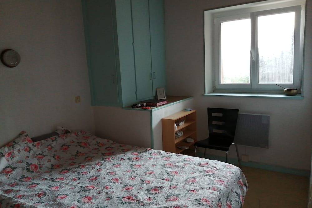Appartement entier, Appartement dans maison calme au milieu des prés. in Cleurie, Région d'Épinal
