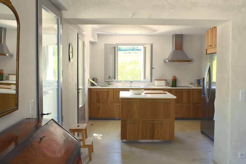 Luxe Mas provençal, climatisé, piscine privée, Wifi - Vaison/Malaucène, in Malaucène, Parc naturel régional du Mont-Ventoux