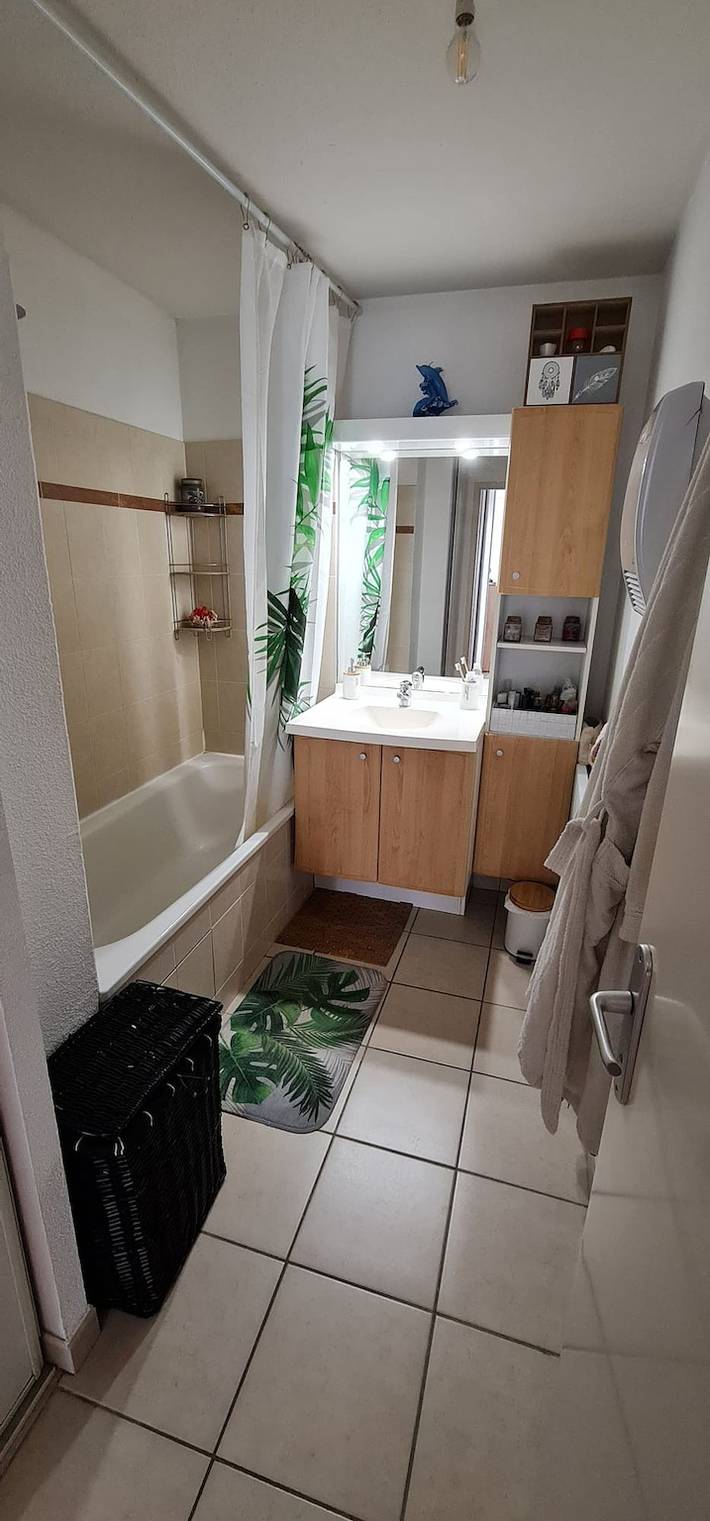 Appartement entier, Appartement cosy avec belle vue à St Estève in Saint-Estève, Côte méditerranéenne (France)