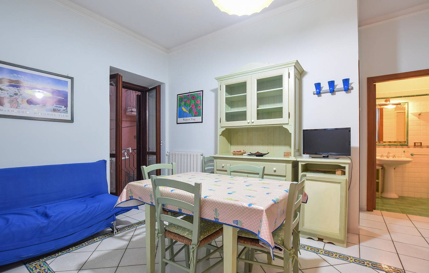 Ganze Ferienwohnung, Apartment am Strand mit Klimaanlage und Waschmaschine, 2 km vom Strand entfernt in Santa Maria di Castellabate, Cilento